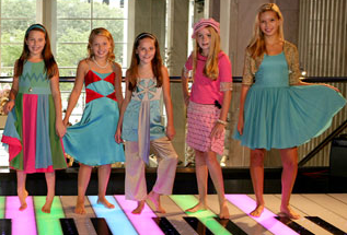 OMG! I Could Have Had My Own Fashion Design Party!
